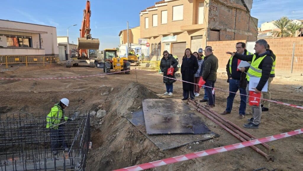 Comienzan las obras de infraestructura para evitar inundaciones en Cebolla (Toledo)