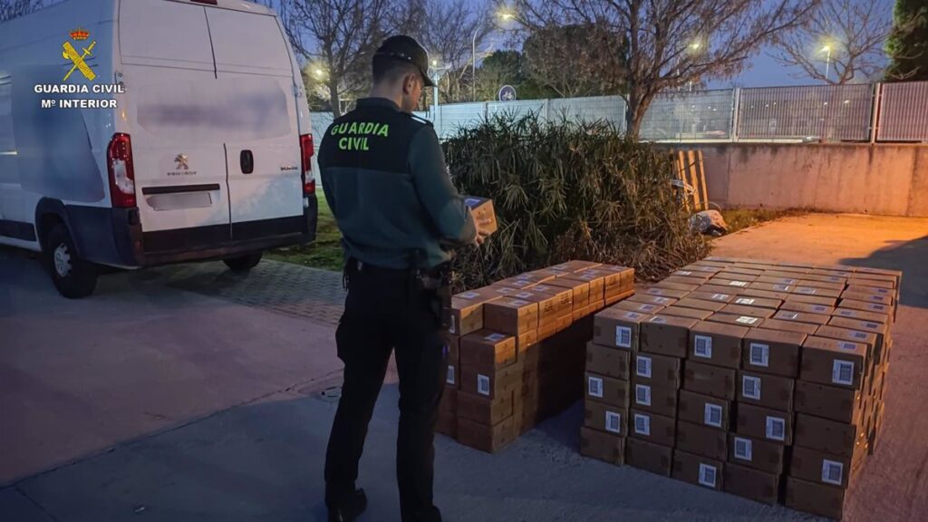 Detenido 'in fraganti' robando la mercancía de un camión en el polígono industrial de Cabanillas del Campo