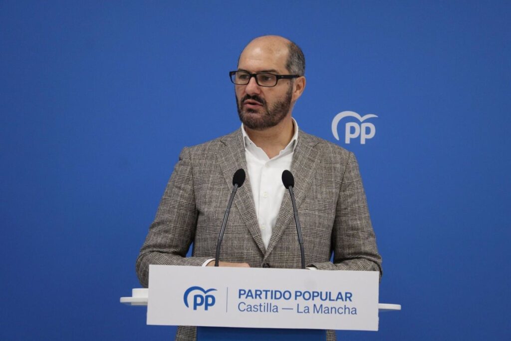 PP acusa a Tolón de estar "empeñada" en que Toledo "se paralice" y se quede sin AVE Madrid-Lisboa