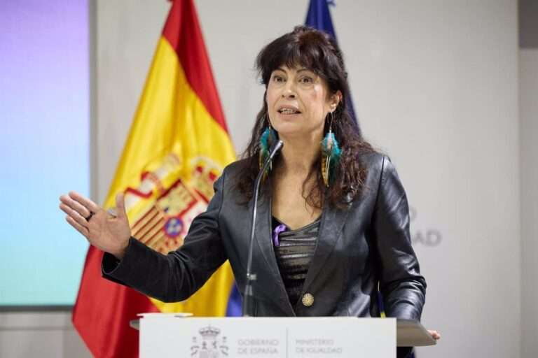 Igualdad decide investigar la denuncia de 'No es terapia' a 7 diócesis por participar en terapias de conversión sexual