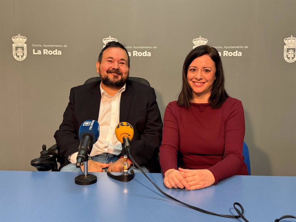 La Roda creará una mesa de trabajo para combatir la soledad no deseada