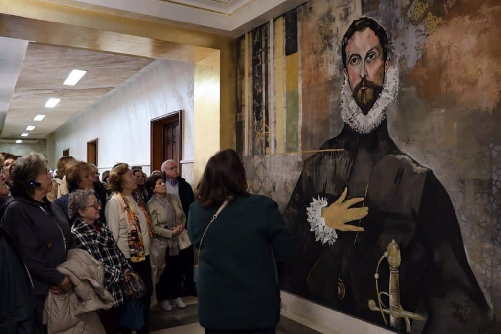 La decoración pictórica de la Diputación de Toledo a cargo de 70 autores ya ha recibido más de 1.000 visitantes