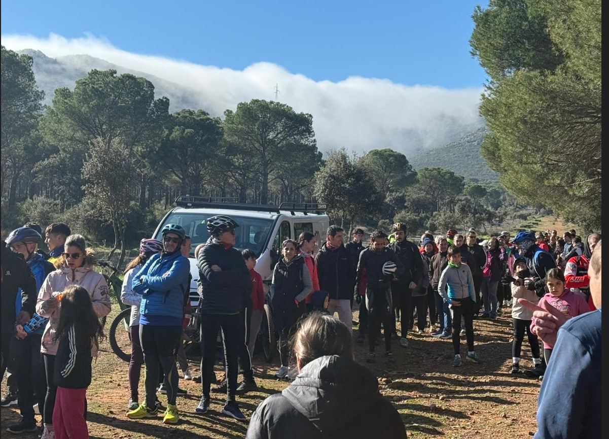 Éxito Saboroso: La Marcha Cicloturista 'Día del Chorizo' Delicia a 300 Participantes con Degustación Masiva 3