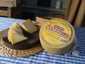 Agricultura valida la modificación del pliego de condiciones de la Denominación de Origen Queso Manchego