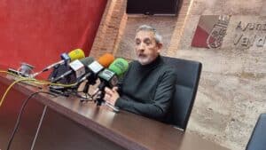 Desestimada la demanda de Unidas por Valdepeñas contra el alcalde por "vulnerar sus derechos" en sesión plenaria