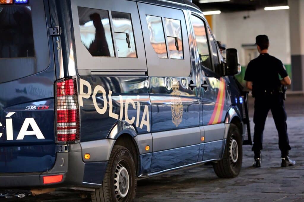 Cuatro detenidos y desmantelada una plantación interior de marihuana con 1.350 plantas en un pueblo de Toledo