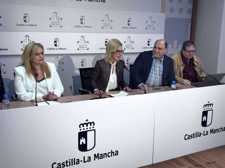 El Coro Alonso Lobo celebra sus 40 años en Cuenca como un exposición, el espectáculo 'Juana' y una gala en el Auditorio