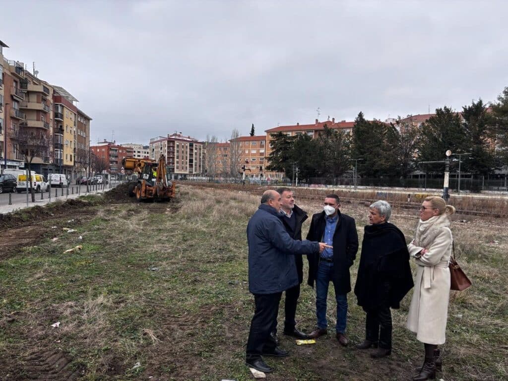 Los aparcamientos de los terrenos ferroviarios de Cuenca estarán en funcionamiento en verano