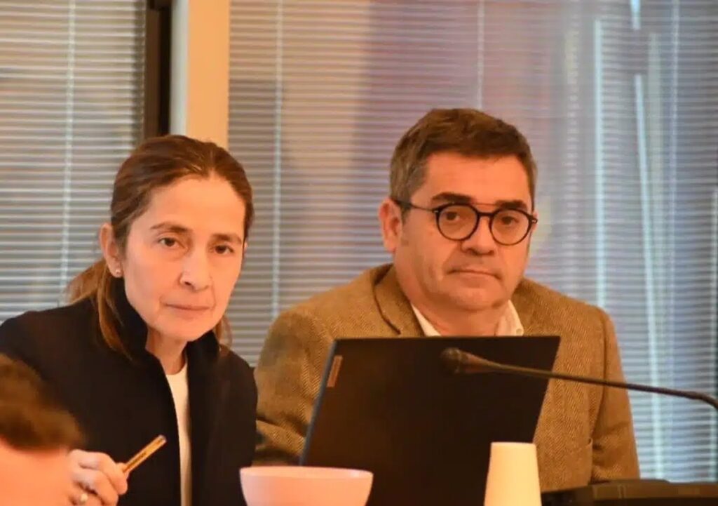 PP y Vox negociarán la nueva estructura organizativa de la Diputación de Ciudad Real tras la dimisión de Calahorra