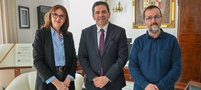 Valverde Analiza Nuevas Colaboraciones con el Colegio de Arquitectos de Ciudad Real en Castilla-La Mancha