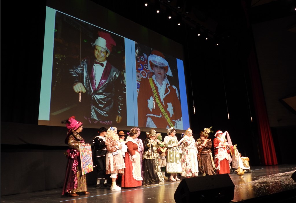 Carnaval de Puertollano: El Auditorio Pedro Almodóvar cobra vida con el encanto de chirigotas y comparsas 1