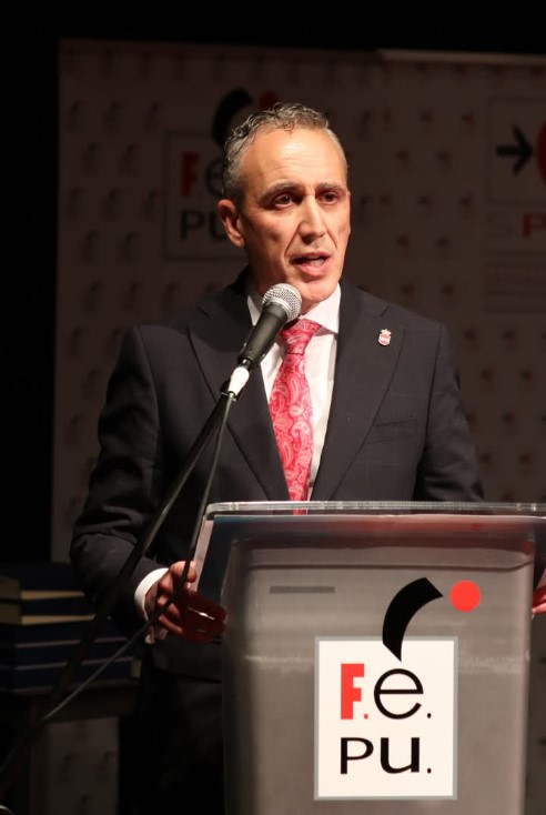La Gala de la Federación de Empresarios de Puertollano Destaca por el Reconocimiento del Alcalde a la Contribución Empresarial 3 La Gala de la Federación de Empresarios de Puertollano Destaca por el Reconocimiento del Alcalde a la Contribución Empresarial 3