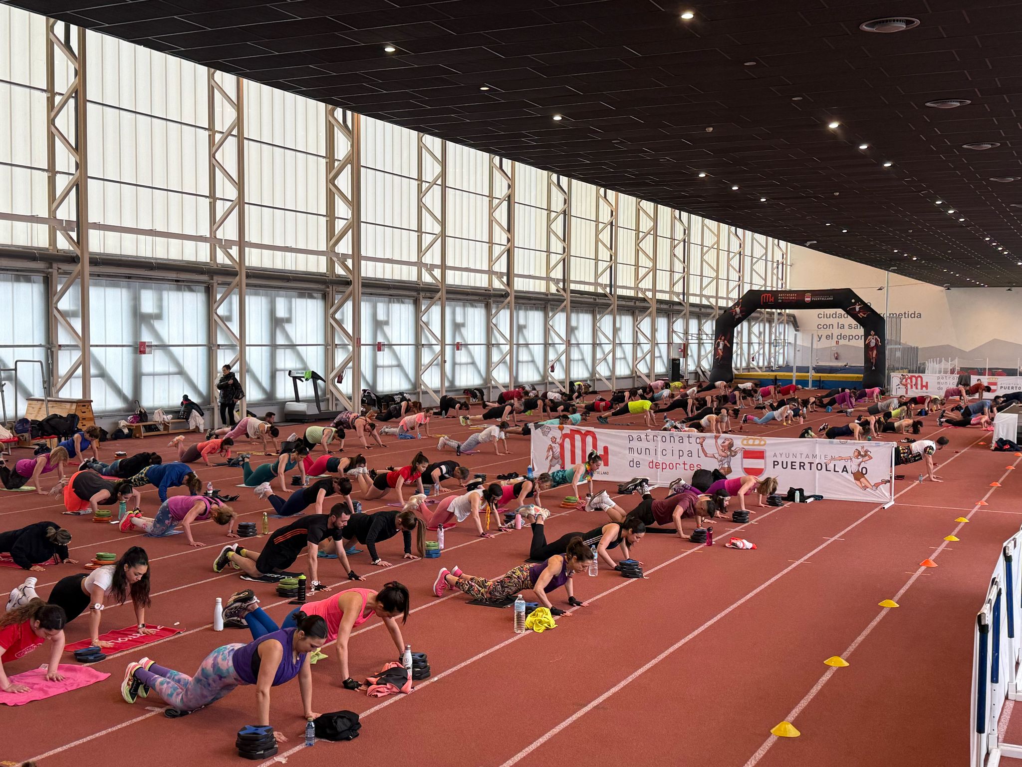 La Máster Class 'Fit Flower Power' marca el inicio deportivo de la primavera en Puertollano 5