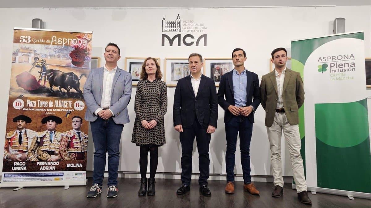 Asprona presenta su 53 corrida de Albacete que contará con los toreros Paco Ureña, Fernando Adrián y Molina