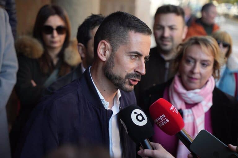 Bielsa (PSPV) insta a Mazón a dimitir y convocar elecciones: "La gente quiere votar y quiere que una nueva alternativa"