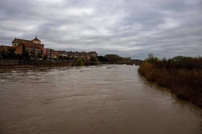 Catorce estaciones de la CHT en Toledo y Guadalajara continúan superando el umbral rojo