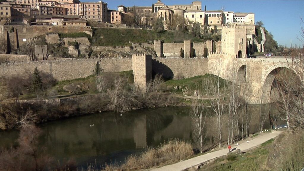 El Ayuntamiento de Toledo refuerza la vigilancia ante el aumento de los caudales