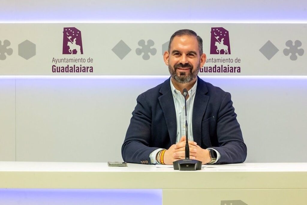 Equipo Gobierno de Guadalajara destina 56.450 euros a renovar la calzada de Miguel Fluiters, que se ejecutará en un mes