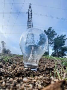 El precio de la luz será prácticamente gratuito este domingo entre las 10.00 y las 18.00 horas