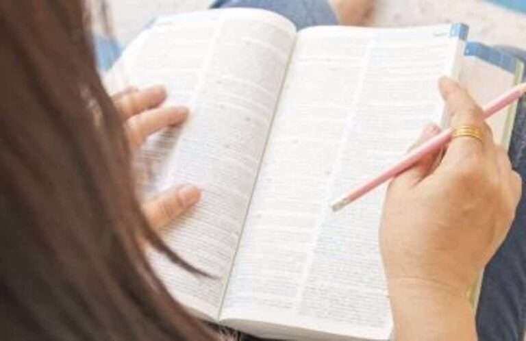 Este lunes arrancan en C-LM las pruebas escritas para obtener el certificado B1 en idiomas