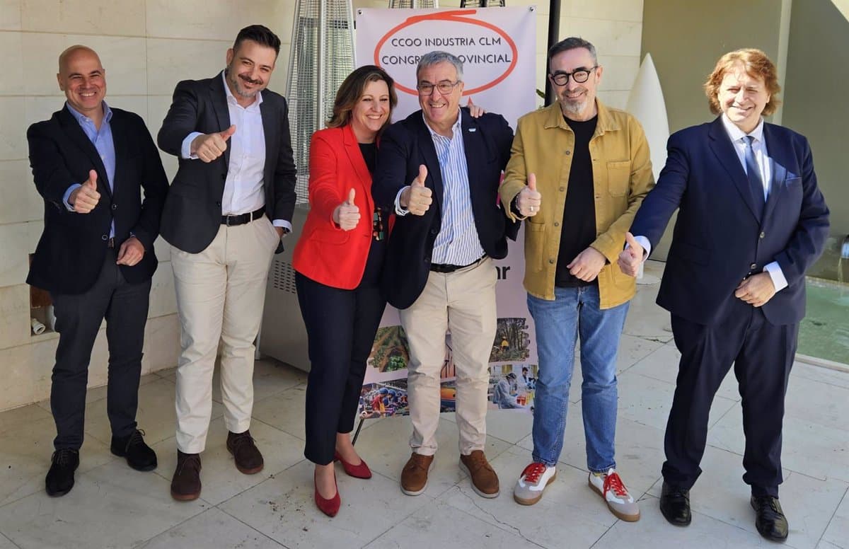 Juan Antonio Cuevas da el relevo a Ángel León como responsable de la Federación de Industria de CCOO C-LM