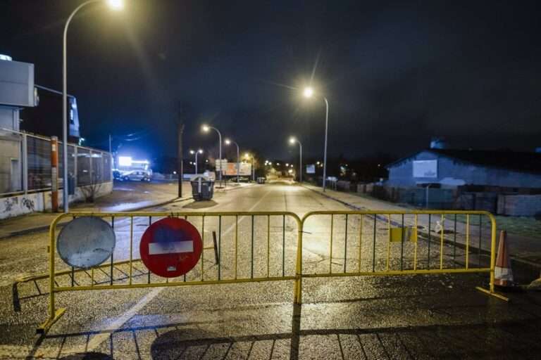 La DGT pide consultar el estado de las carreteras antes de viajar ante la borrasca Konrad