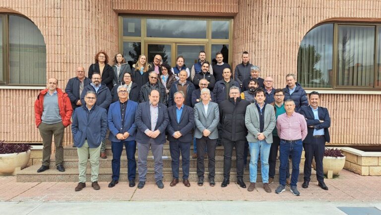 La Federación de Instalaradores Electricistas y de Telecomunicaciones de C-LM reelige a Javier Chacón como presidente