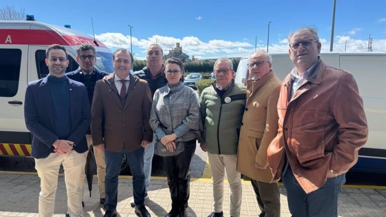 Moreno (Vox) se queja de servicios "clausurados" en el Hospital de Almansa y exige su restitución