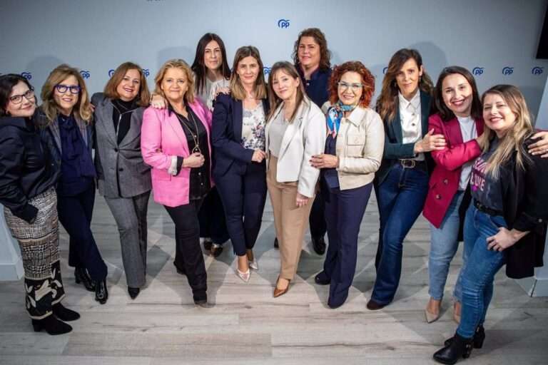 PP reivindica el "esfuerzo" de las mujeres en la historia de C-LM y promete más oportunidades y apoyo