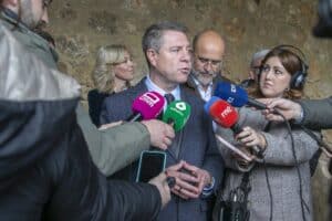 Page tacha de "insultante" la legislación en reparto de menores y avisa al Gobierno: "Vamos a ser solidarios, tontos no"