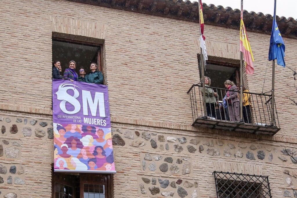 VÍDEO: Tolón rechaza casos como el de la edil de Ciudad Real contra su "libertad" por pertenecer a un partido político