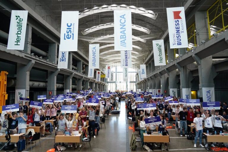 Un total de 23 jóvenes de siete centros docentes de C-LM participarán en la XIV final nacional de Young Business Talents