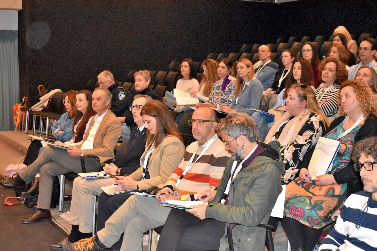 Descenso del Absentismo en Centros Educativos Gracias a la Implementación de Protocolos Preventivos 3 Descenso del Absentismo en Centros Educativos Gracias a la Implementación de Protocolos Preventivos 3