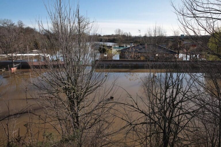 Alcaldes de municipios afectados por el temporal en la ribera del Alberche trasladan su evaluación de daños a Diputación