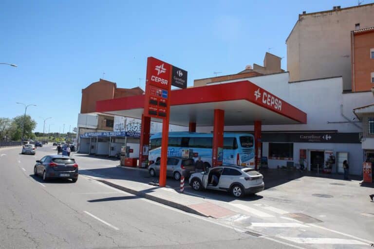 CCOO C-LM se ofrece a asesorar a trabajadores sobre permisos retribuidos por problemas en desplazamientos