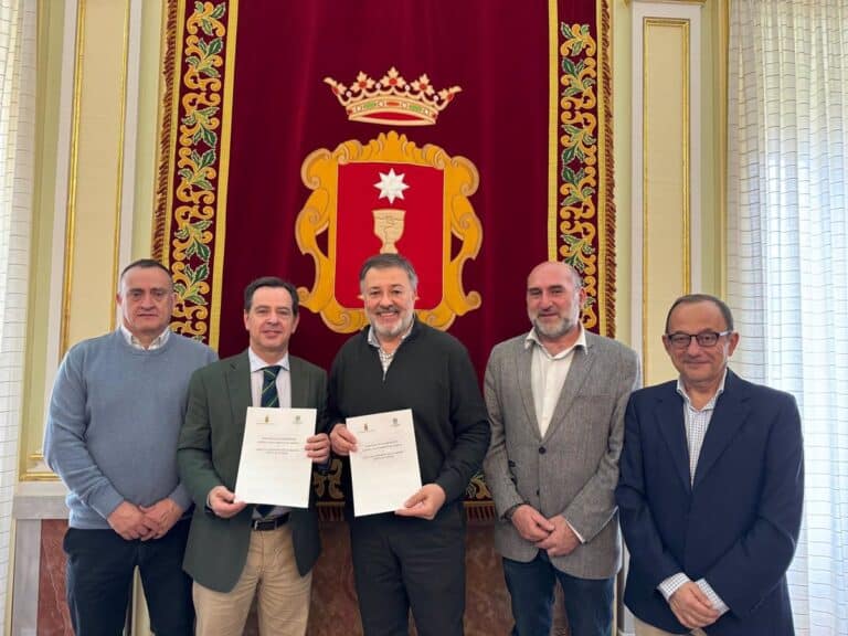 El Ayuntamiento de Cuenca renueva su convenio de colaboración con la Junta de Cofradías de cara a Semana Santa