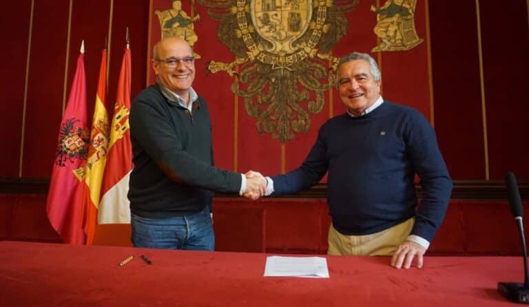 Ayuntamiento de Toledo y Amigos de los Conventos sellan su compromiso para proteger el patrimonio de estos espacios