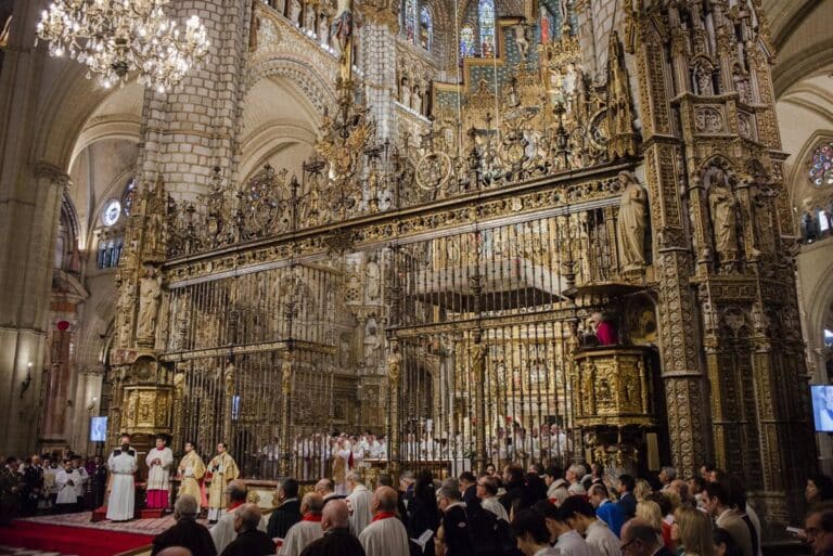 El Observatorio para la Libertad Religiosa pide a Marlaska "proteger" las iglesias ante la cercanía de la Semana Santa