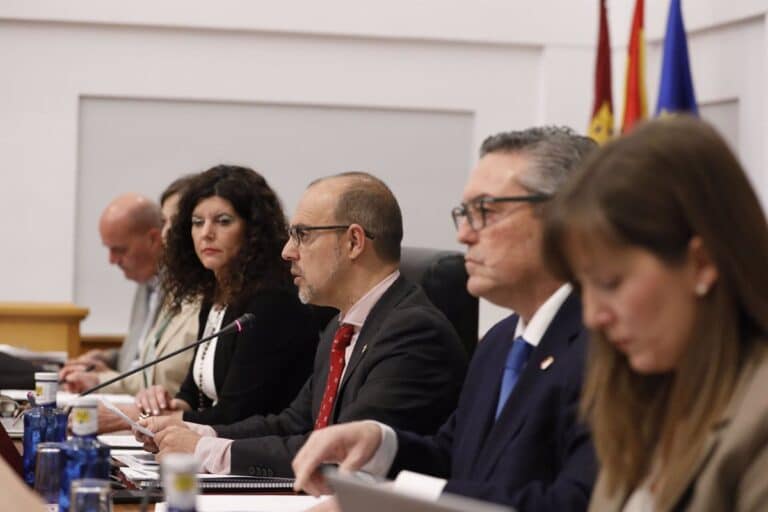PP y Vox dibujan una ciudad de Puertollano "abandonada" por Junta C-LM mientras el PSOE les acusa de "mentir"