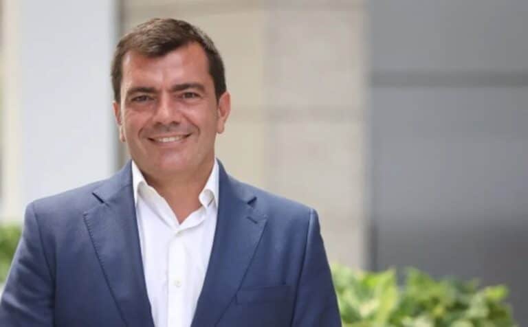 El puertollanense Agustín Escobar, ex CEO de Siemens, entre los fallecidos en el accidente de Nueva York