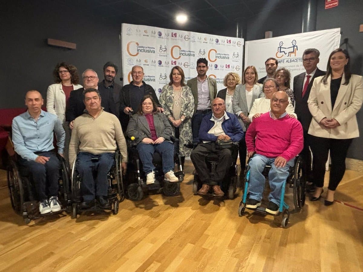 Enrique Alarcón reelegido presidente de Cocemfe en su Asamblea General Extraordinaria celebrada en Albacete