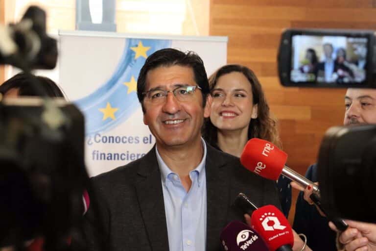 La Junta recuerda que Fenavin "es para vender vino" y muestra su preocupación por el devenir de la feria