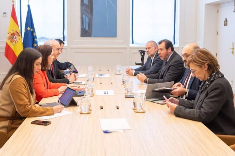 Puente asegura que las obras del baipás de Montoro no impedirán la ejecución de proyectos ferroviarios en C-LM