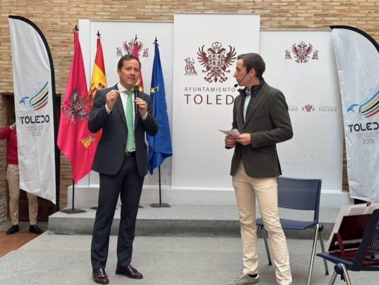 Toledo reivindica su apuesta con la solidaridad en el deporte con la etapa de la Vuelta a España de Ultreya