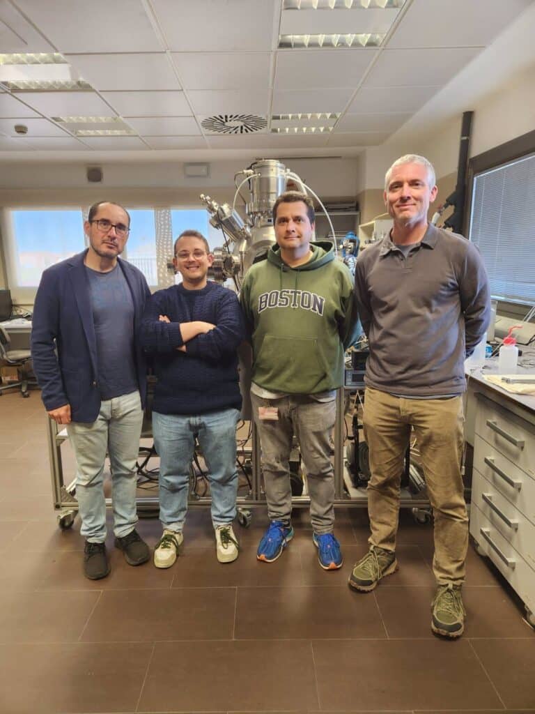 Un estudio de UCLM abre la puerta a nuevas estrategias de diseño para dispositivos de almacenamiento magnético de datos