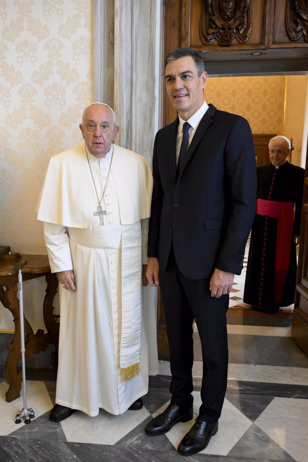VÍDEO: Page resta importancia a ausencia de Sánchez en el funeral de el Papa: "No creo que haya causa política"