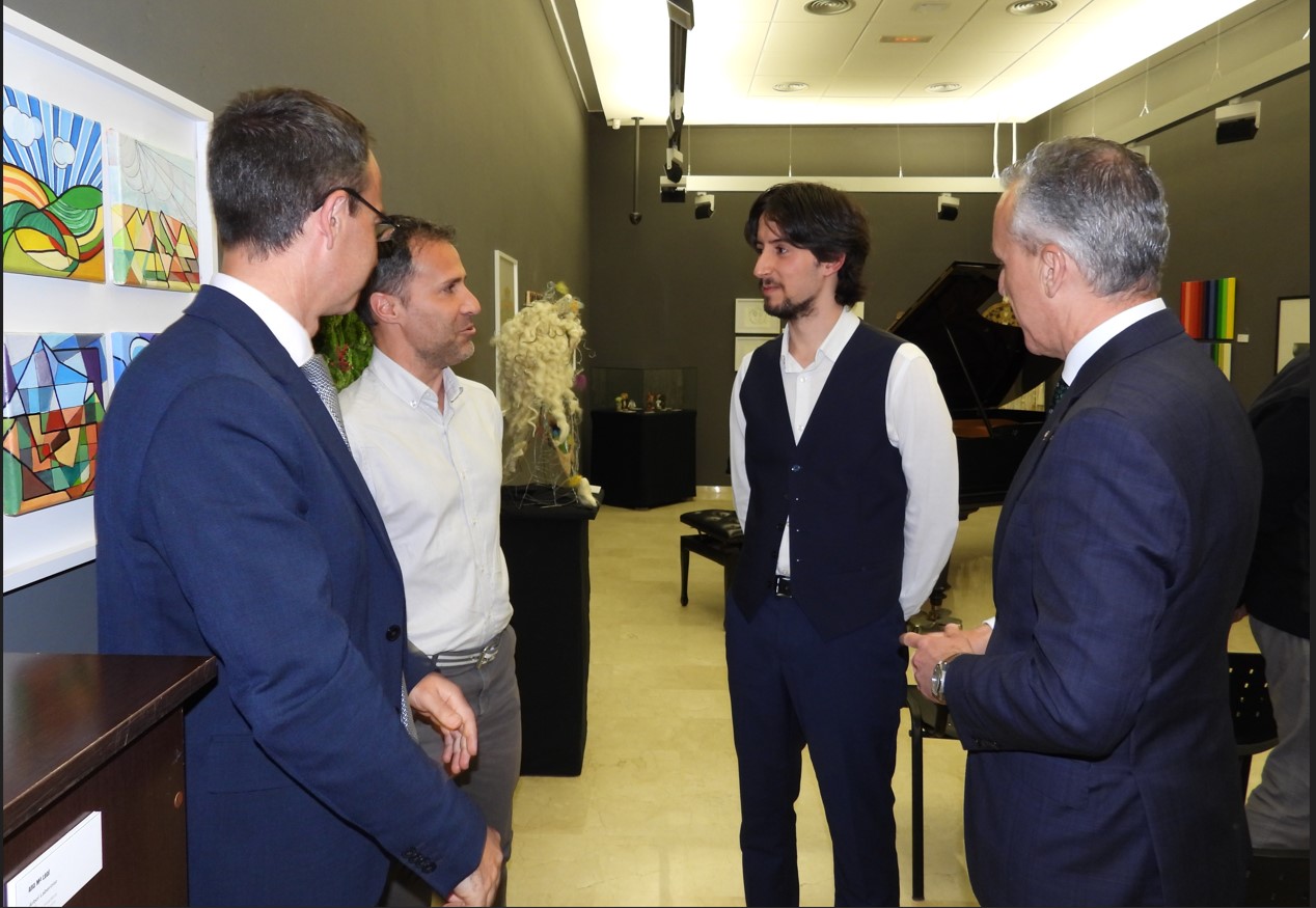 Pascual Encarnación Hechiza al Museo Cristina García Rodero con un Recital de 'Goyescas' Entre Arte y Melodía 1 Pascual Encarnación Hechiza al Museo Cristina García Rodero con un Recital de 'Goyescas' Entre Arte y Melodía 1
