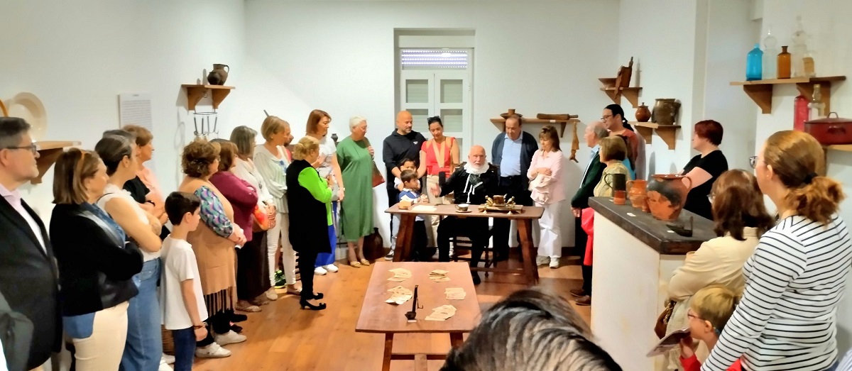 Viaje en el Tiempo: Las Visitas Teatralizadas del Museo Etnológico Reviven la Historia de Puertollano 3 Viaje en el Tiempo: Las Visitas Teatralizadas del Museo Etnológico Reviven la Historia de Puertollano 3