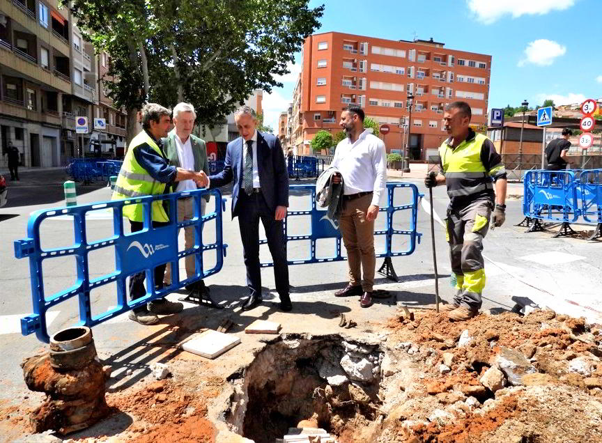 La calle Real reabre al tráfico con la finalización del proyecto del colector de saneamiento 3 La calle Real reabre al tráfico con la finalización del proyecto del colector de saneamiento 3
