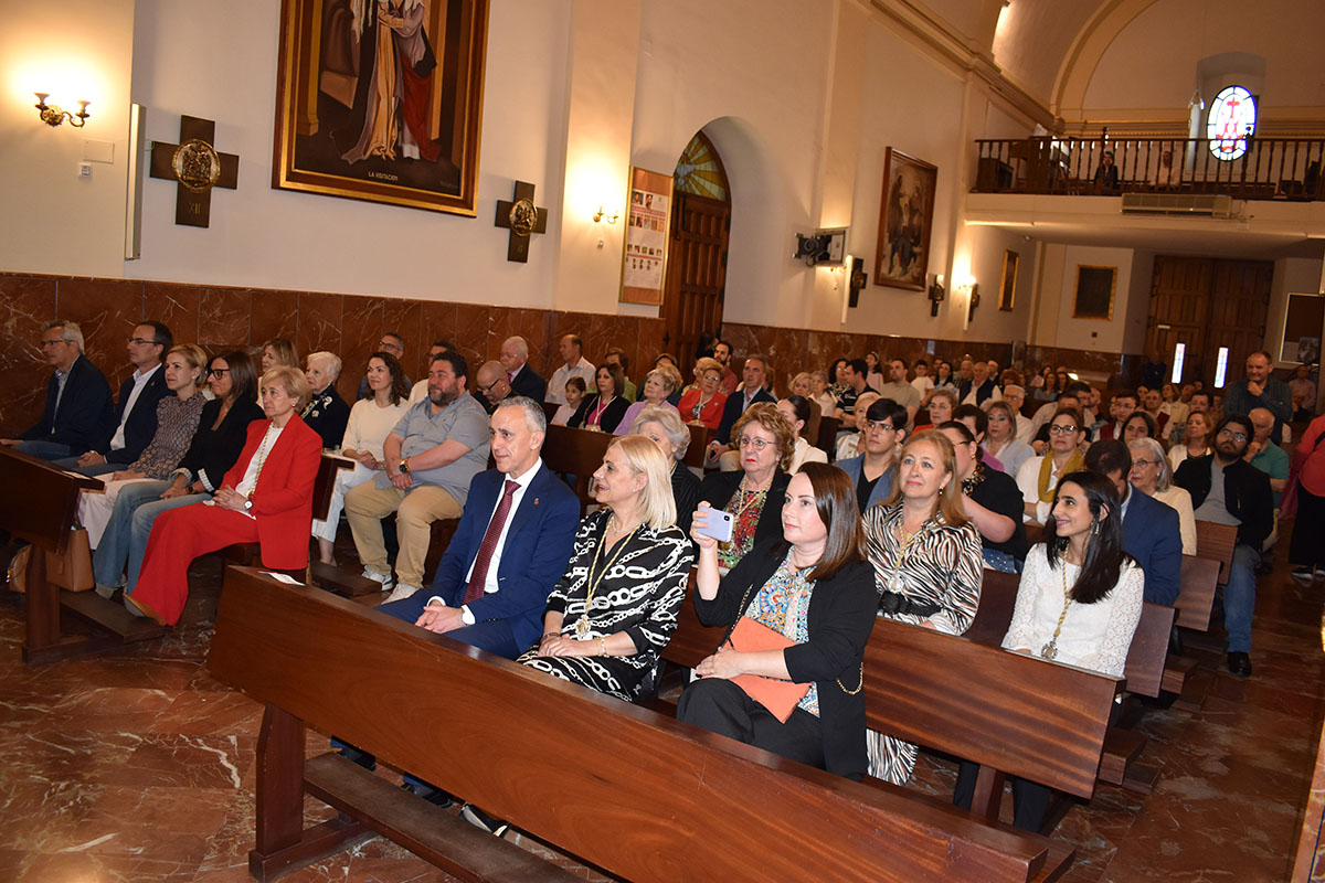 Fernando Vaquero ilustra en su obra la resurrección de Puertollano con la conmemoración del Santo Voto de 1348 4 Fernando Vaquero ilustra en su obra la resurrección de Puertollano con la conmemoración del Santo Voto de 1348 4
